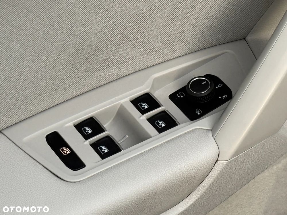 Volkswagen Tiguan 1.5 TSI EVO Elegance DSG - 26