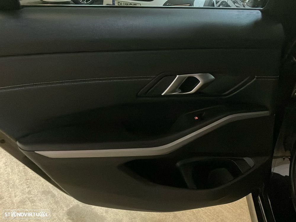 BMW 320 e Pack M Auto - 20