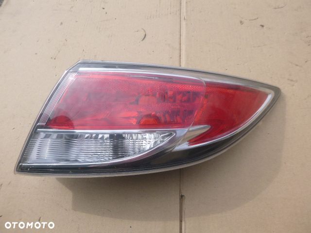 LAMPA PRAWY TYŁ PRAWA TYLNA MAZDA 6 SEDAN WERSJA USA 2010 - 4