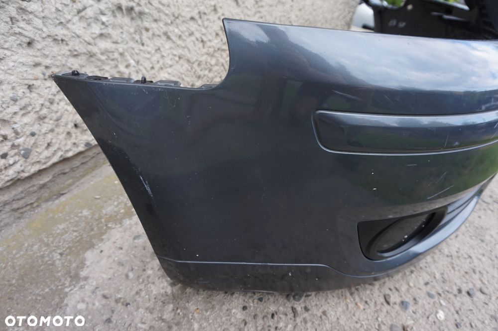 ZDERZAK PRZEDNI AUDI A3 8P 05/08r - 4