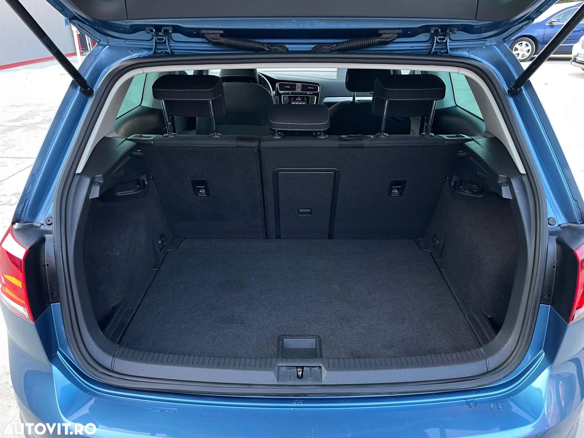 Volkswagen Golf 1.2 TSI BlueMotion Technology Cup - 19