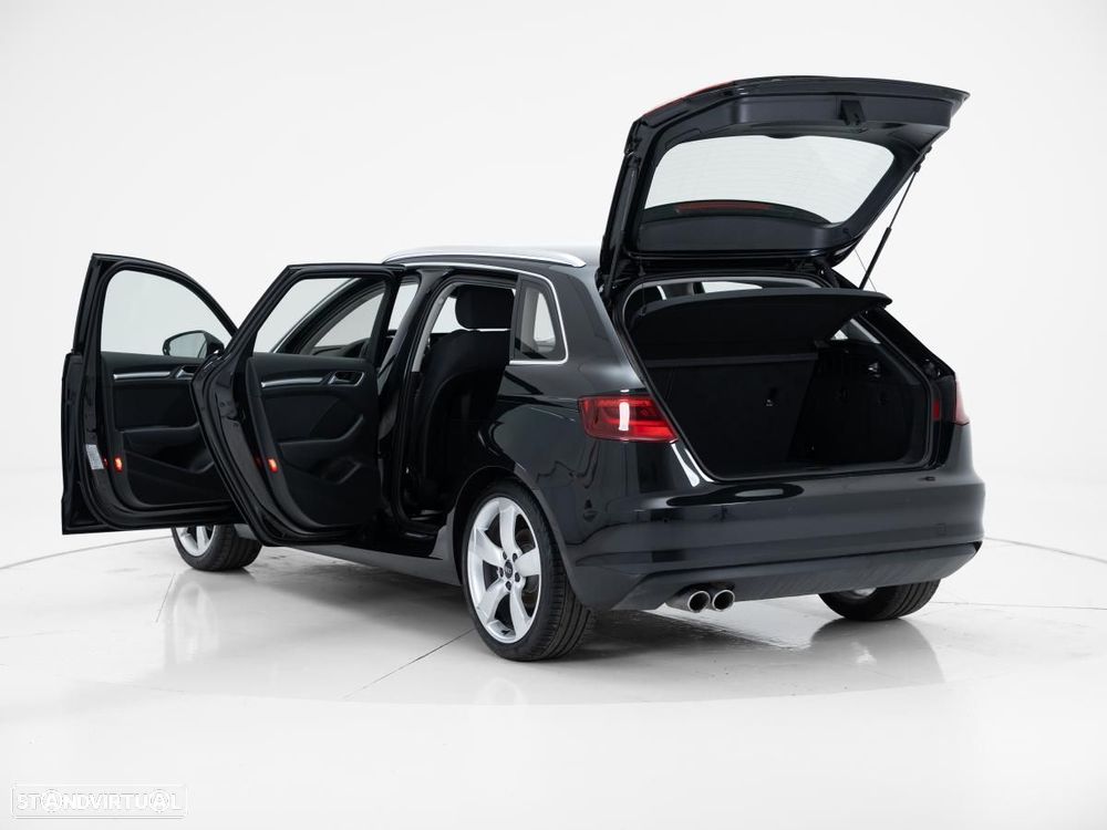 Audi A3 Sportback - 6