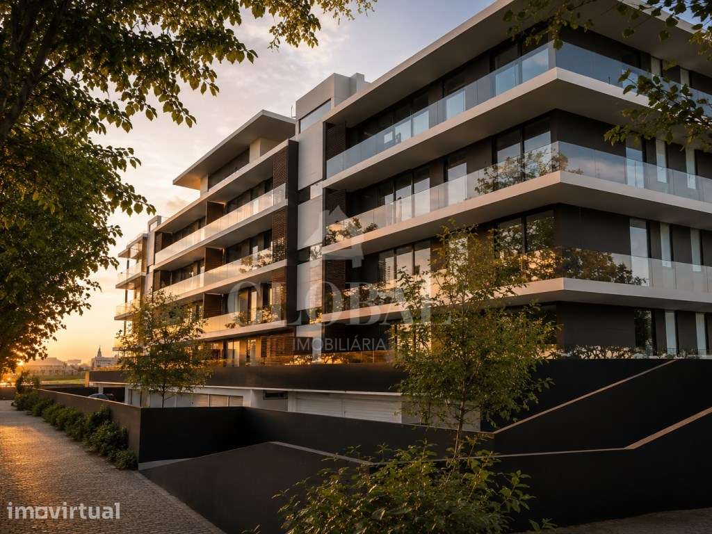 APARTAMENTO T3 - EMPREENDIMENTO LUXFEIRA - Grande imagem: 3/11