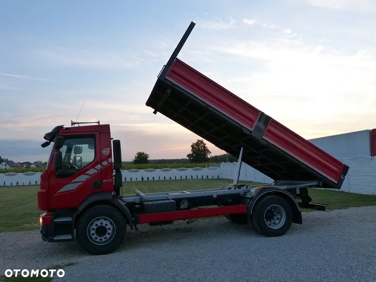 Volvo FL 240 WYWROTKA / NOWY KIPER / 3 STRONNY /  EURO 5 / DMC 18.000 KG / ŁADOWOŚĆ 10.500 KG / NA RESORACH / BLOKADA MOSTU / DŁ. 5.50 M / SUPER STAN / ZACZEP DO PRZYCZEPY - 9