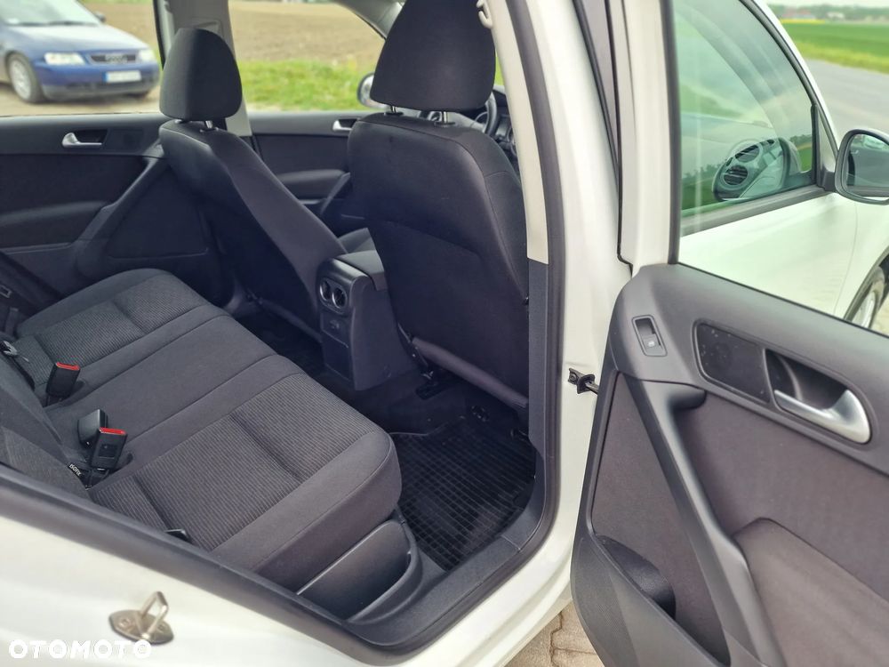 Volkswagen Tiguan 2.0 TDI SCR BlueMotion Technology Trend & Fun - 25