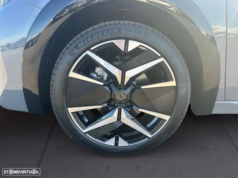 Peugeot e-208 51 kWh GT - 9