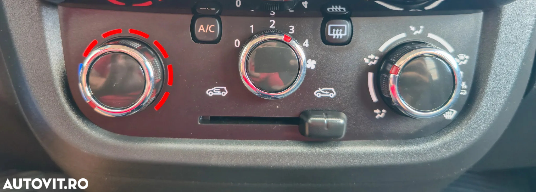Dacia Spring Comfort Plus - 18
