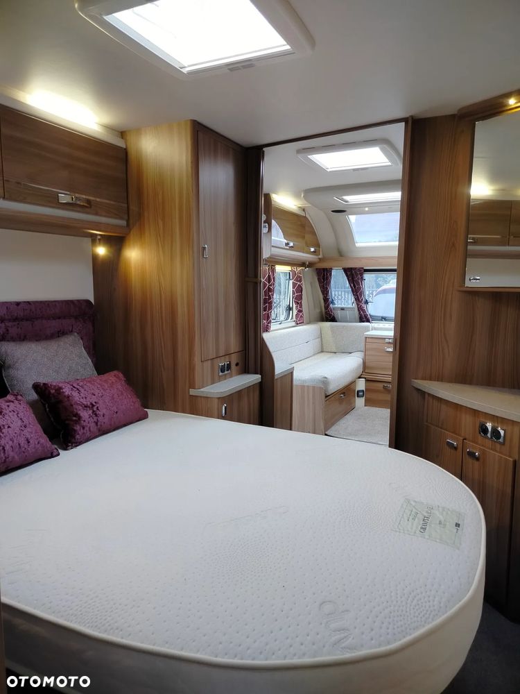 SWIFT Challenger 580 - 25