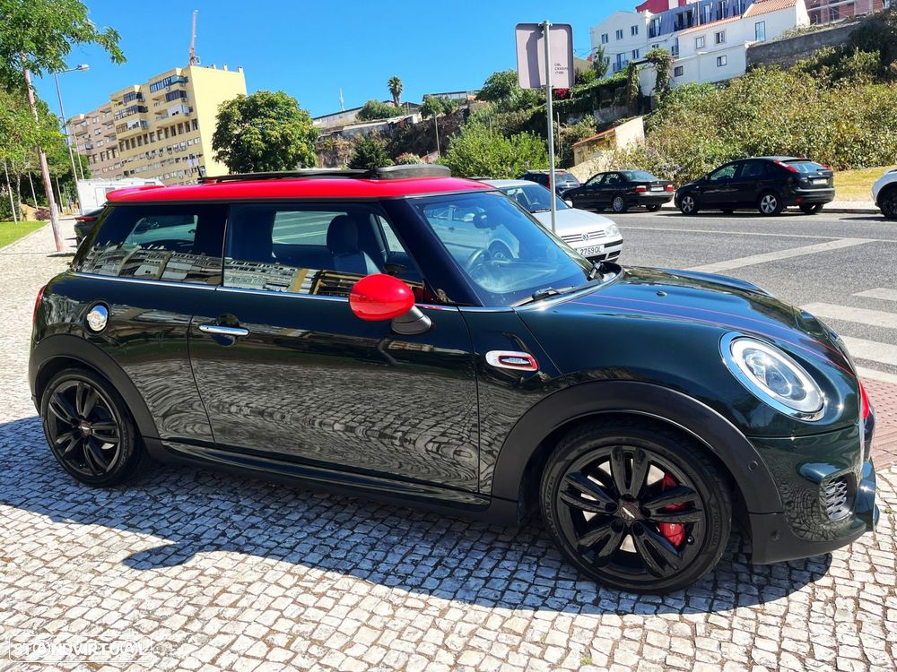 MINI 3 Portas John Cooper Works Auto Desportiva - 2
