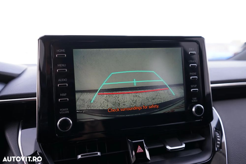 Toyota Corolla 2.0 HSD Exclusive - 20