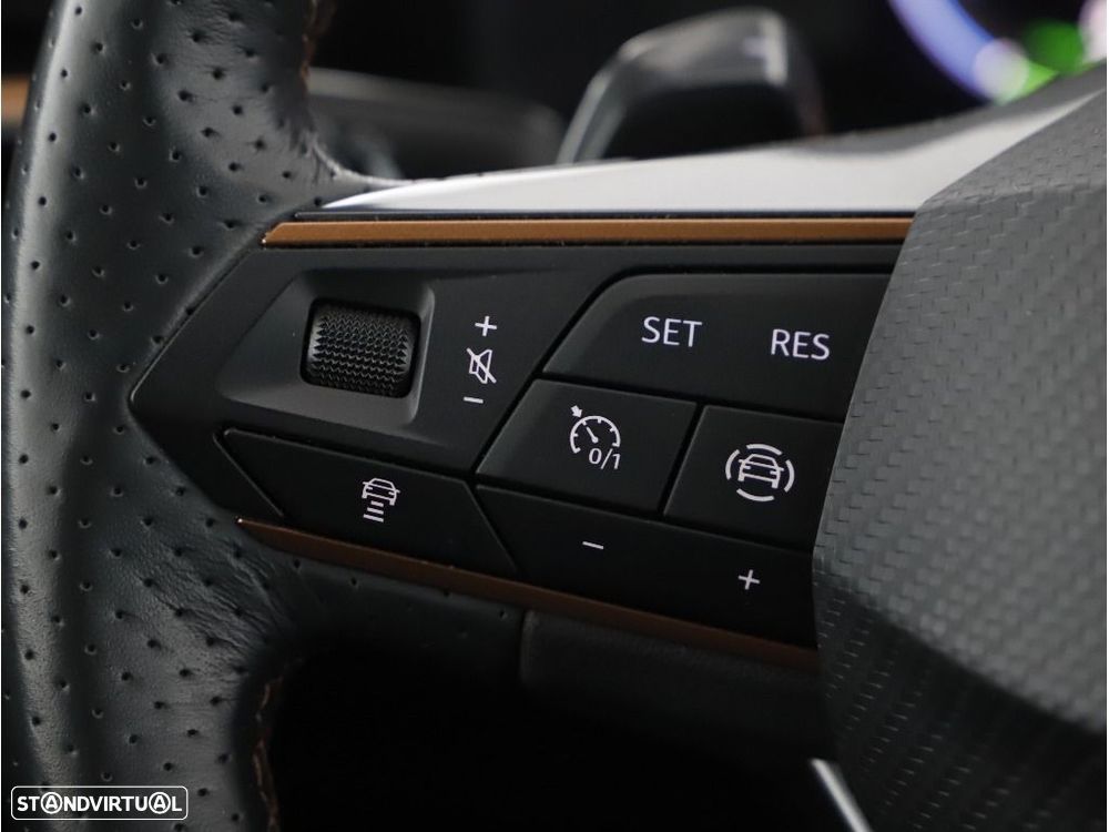 Cupra Formentor 1.4 e-Hybrid DSG VZ - 15