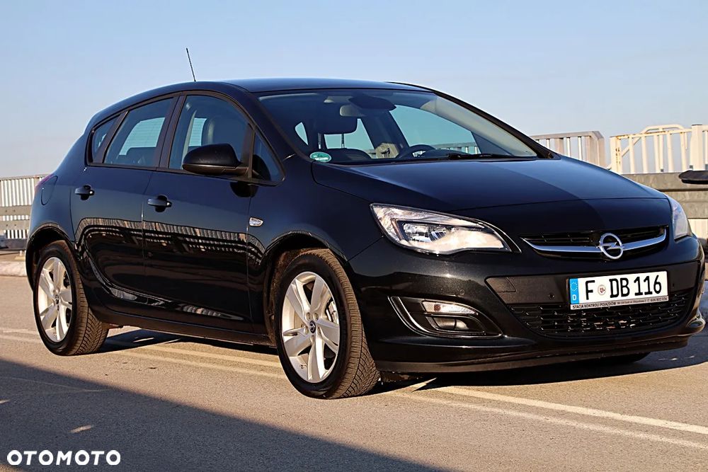 Opel Astra 1.4 Turbo Active - 4