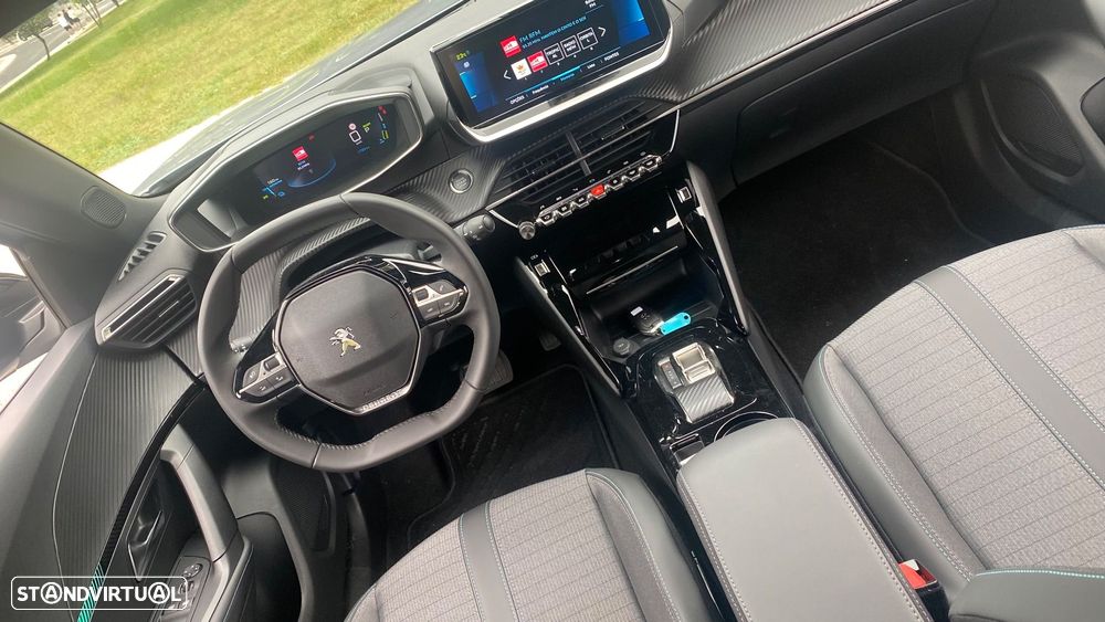 Peugeot e-2008 50 kWh Allure Pack - 16