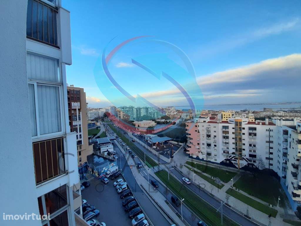 Excelente Apartamento T2 -Almada - Grande imagem: 3/29