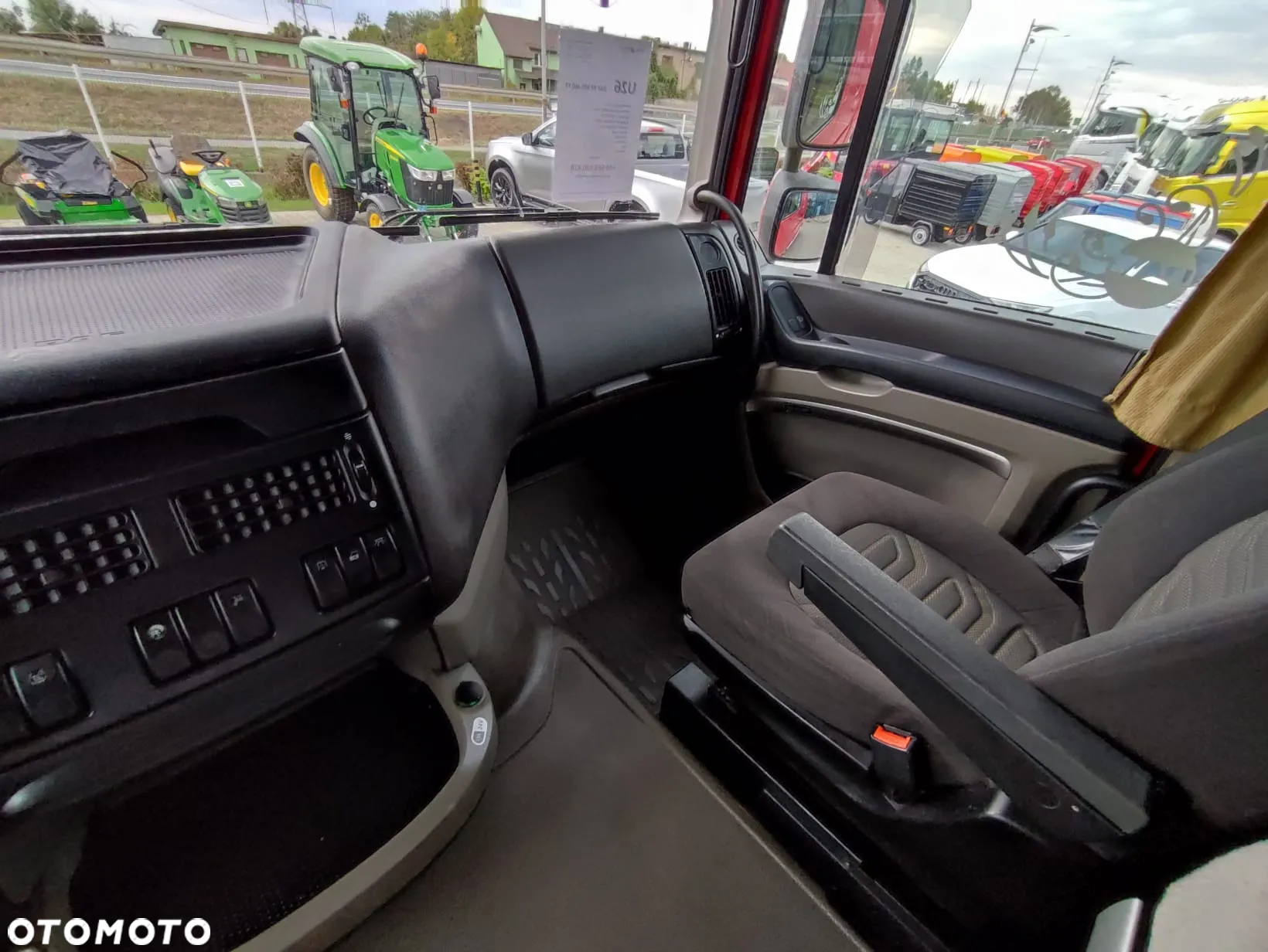 DAF XF 105.460 FT / STANDARD / SUPER SPACE CAB/ MANUAL - 11