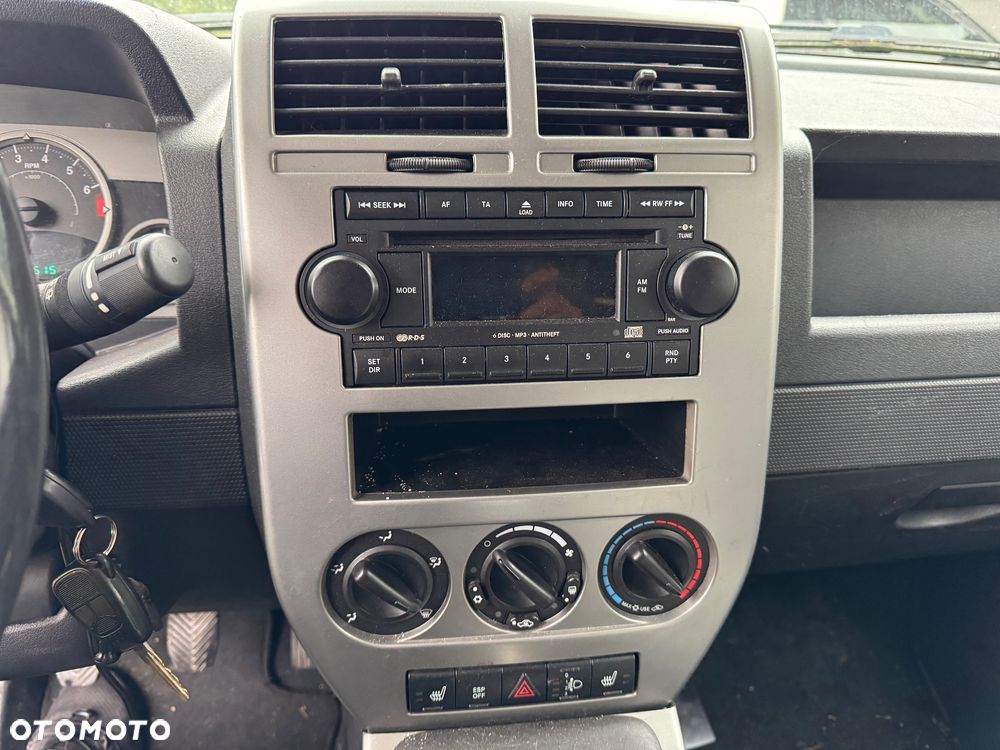 Jeep Patriot 2.4 Limited - 12