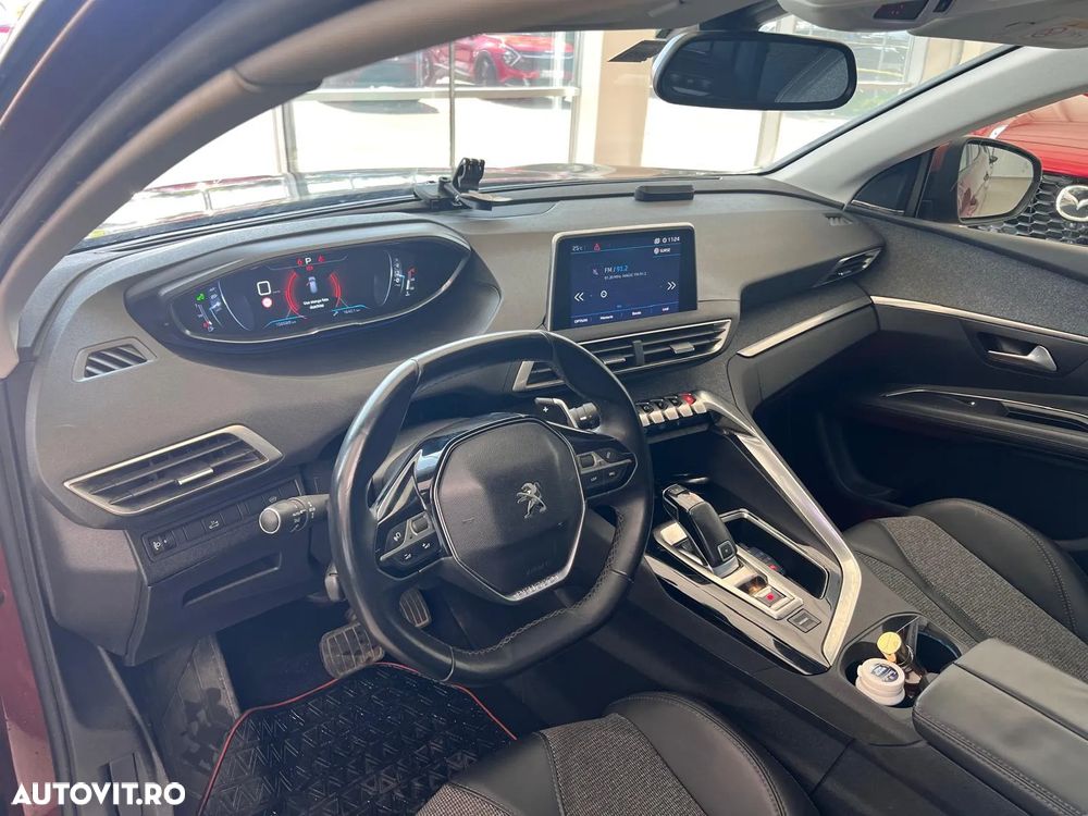 Peugeot 3008 1.6 PureTech Turbo S&S EAT8 Allure - 6