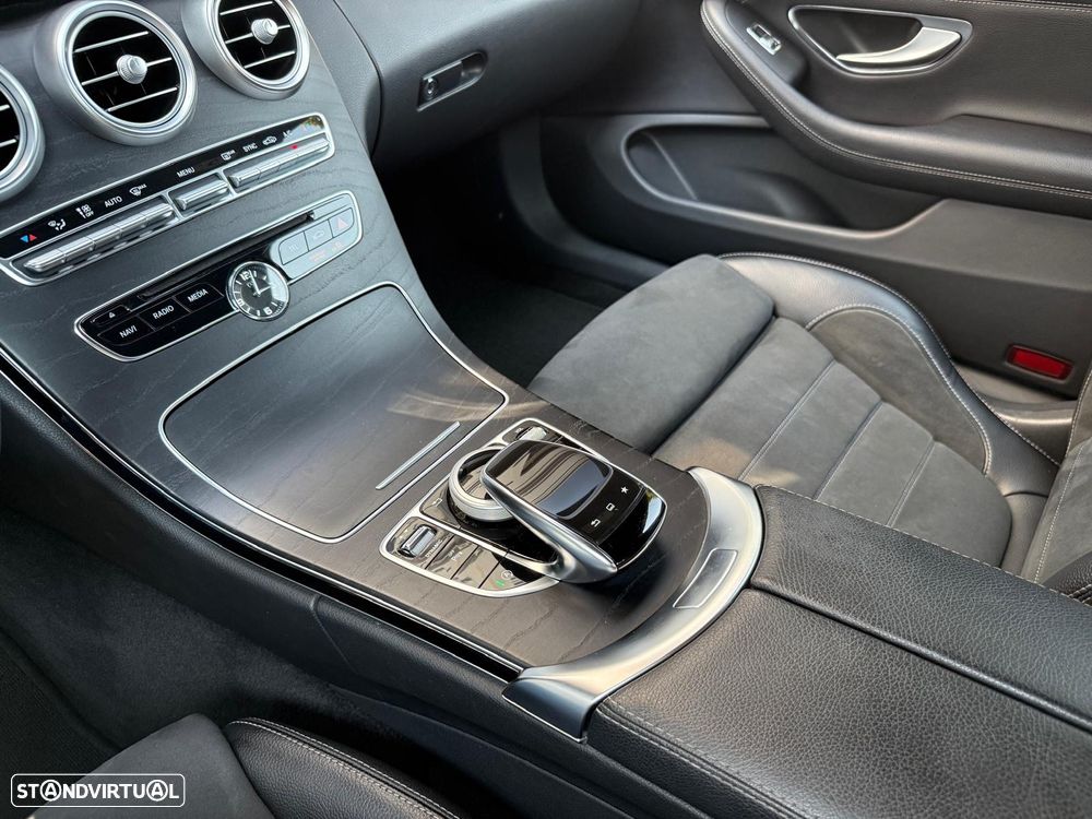 Mercedes-Benz C 220 d Coupe 9G-TRONIC AMG Line - 21