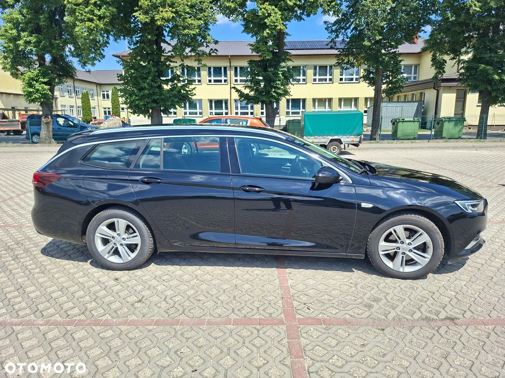 Opel Insignia - 1