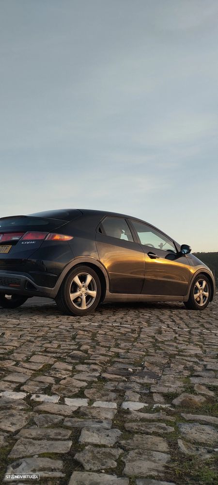 Honda Civic 2.2i-CTDi Sport - 3