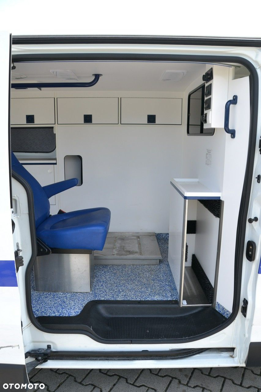 Renault Trafic - 17