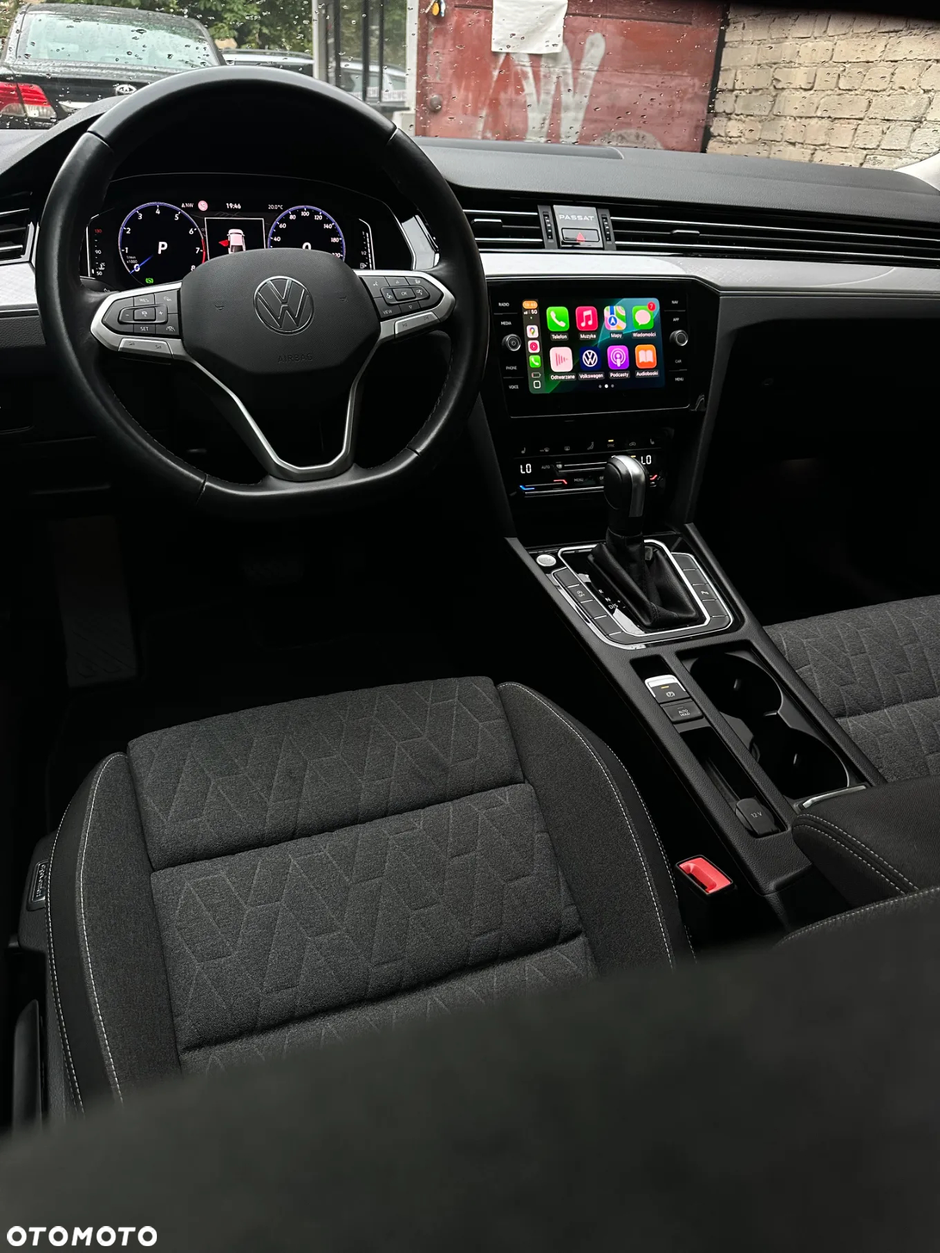 Volkswagen Passat 2.0 TSI Business DSG - 8