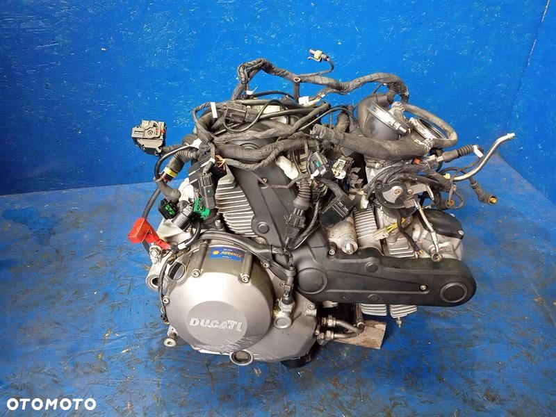 SILNIK KOMPLETNY DUCATI MONSTER M796 803CC - 8