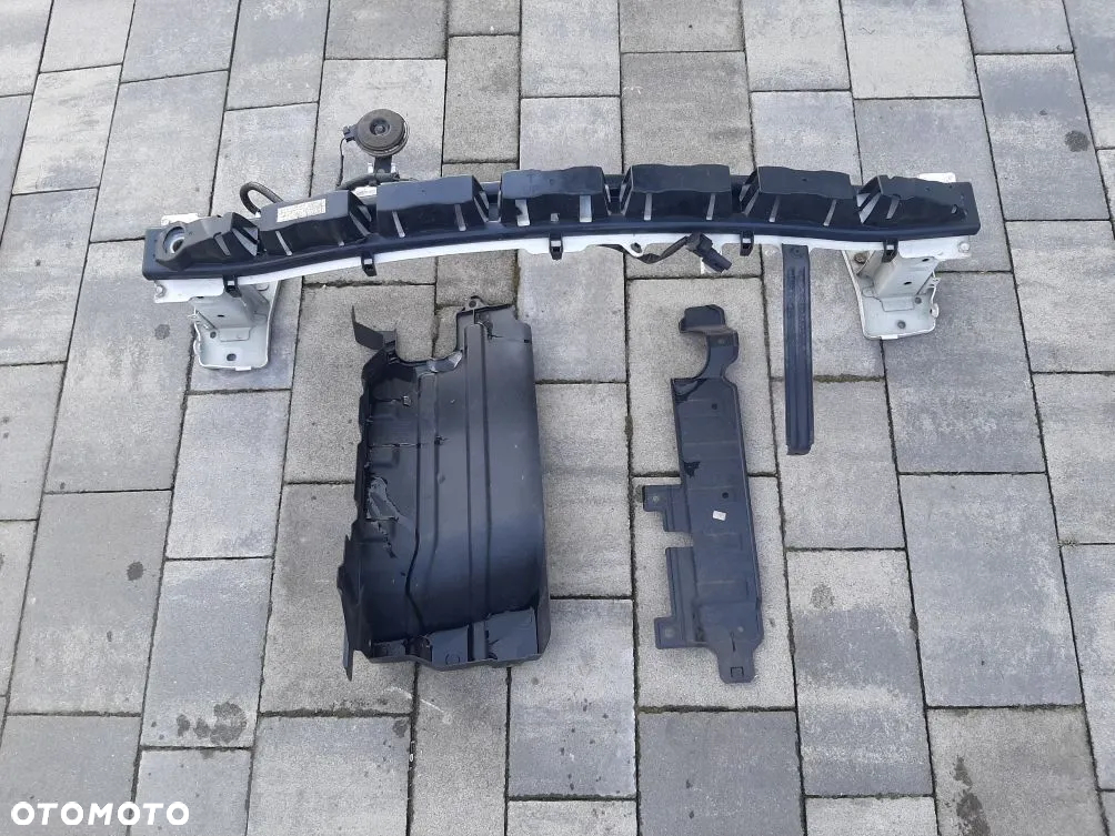BŁOTNIK PAS BELKA CHŁODNICA SUZUKI SWIFT MK7 ZNL - 11