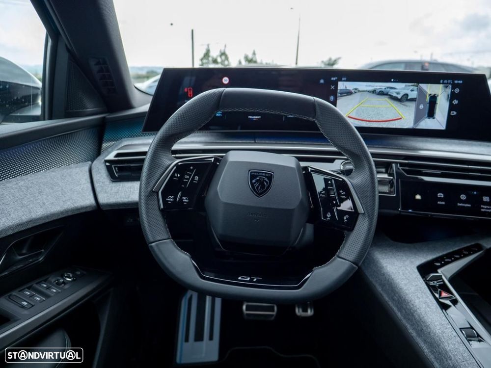 Peugeot E-3008 73 kWh GT - 32