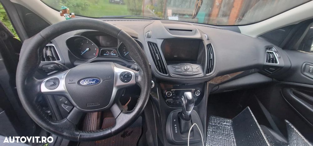 Ford Kuga 2.0 TDCi Powershift 4WD Titanium - 21