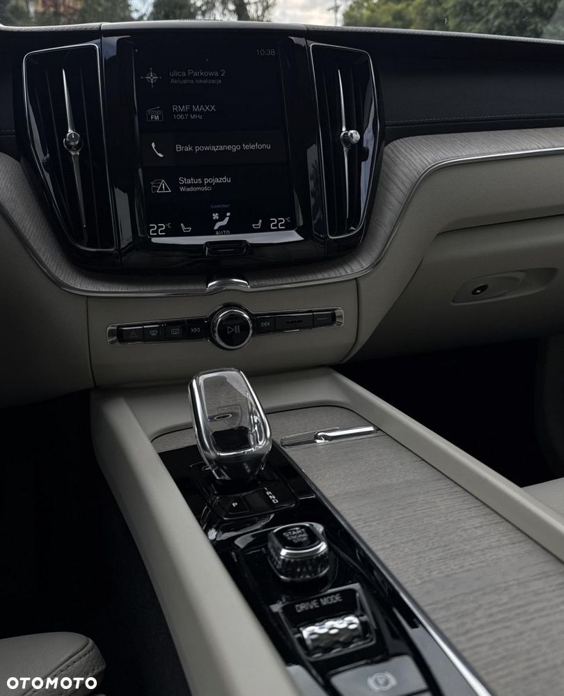 Volvo XC 60 - 16