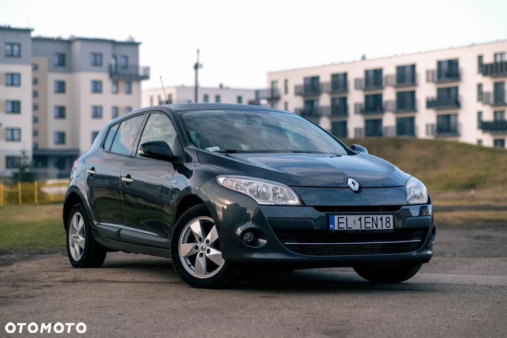 Renault Megane dCi 130 FAP BOSE Edition - 15