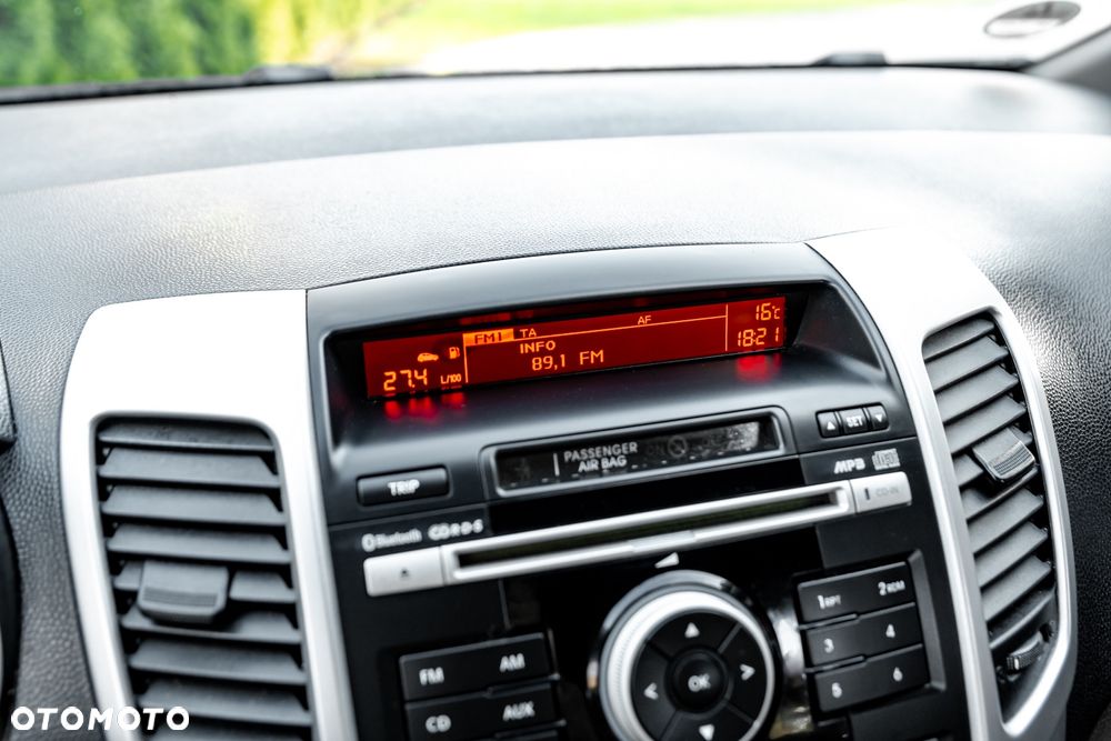 Kia Venga 1.6 CVVT Vision - 32