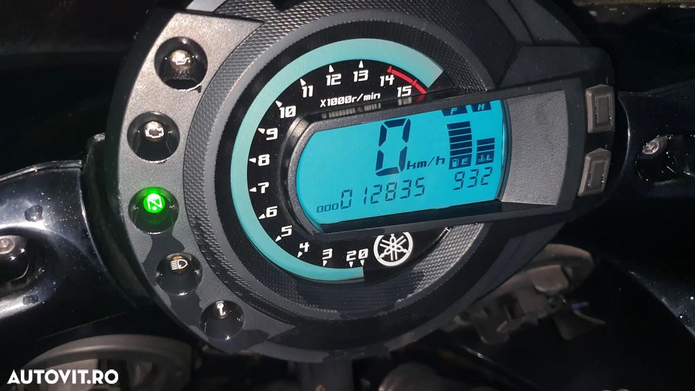 Yamaha FZ-6S Fazer - 6