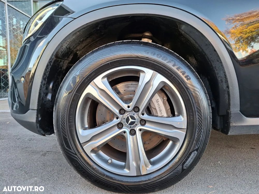 Mercedes-Benz GLC - 28