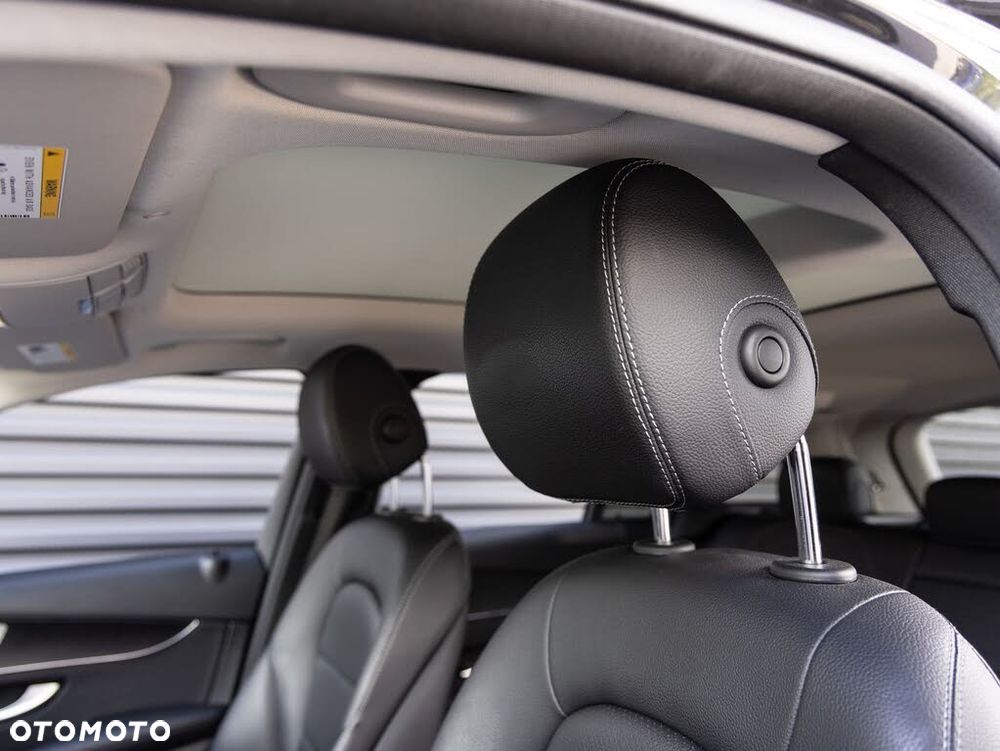 Mercedes-Benz GLC 300 4Matic 9G-TRONIC - 21