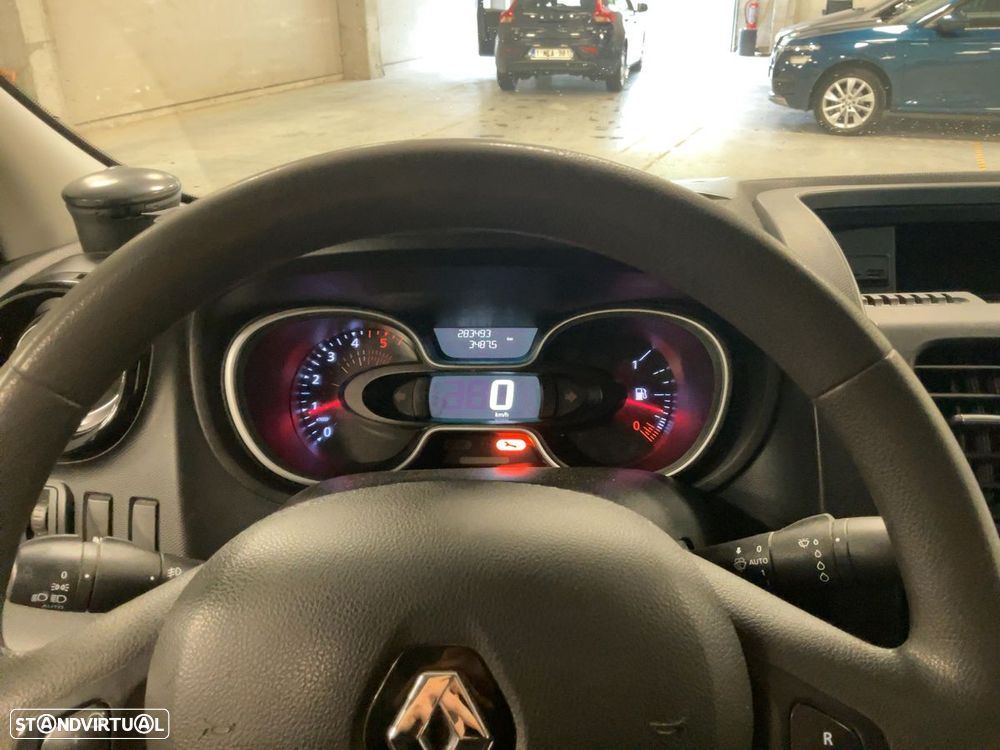 Renault Trafic 2.0 dCi L2H1 Escapade - 4