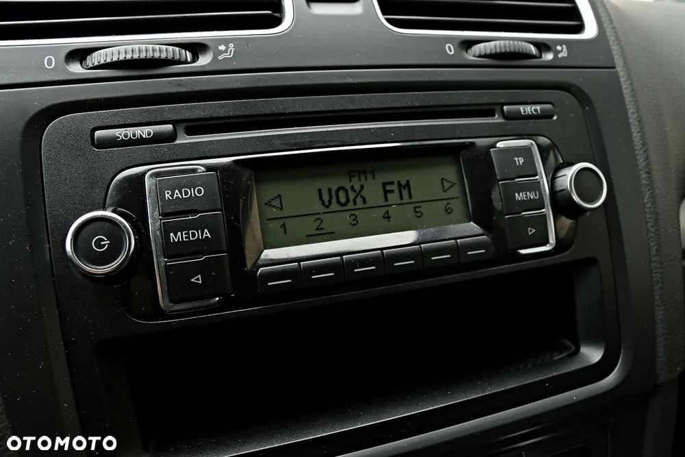 Volkswagen Golf 1.4 Style - 31