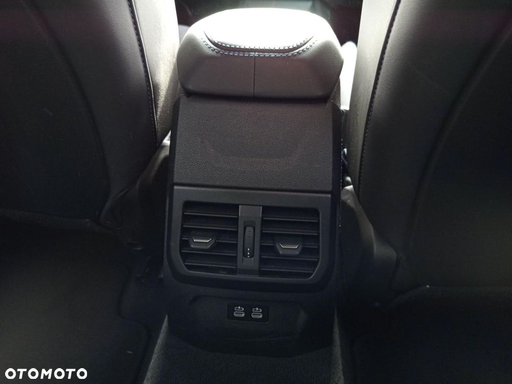 BMW Seria 1 - 21