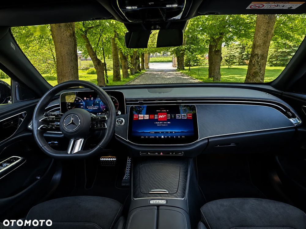 Mercedes-Benz Klasa E 220 d 4Matic 9G-TRONIC Edition AMG Line - 15