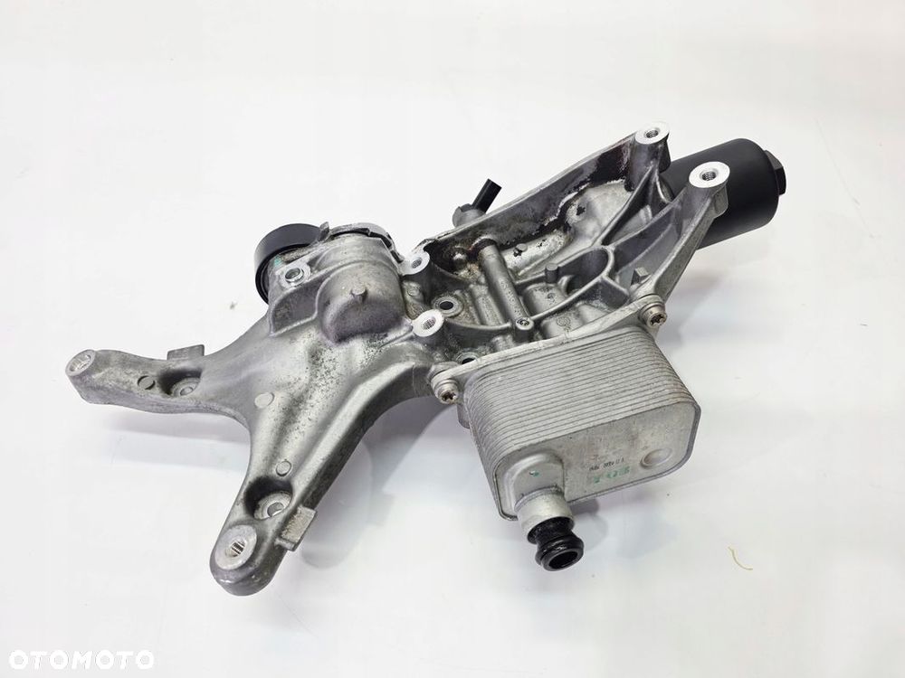 PODSTAWA FILTRA OLEJU ŁAPA ALTERNATORA AUDI A4 A5 Q5 FY 2.0 TFSI 06L903143K - 4
