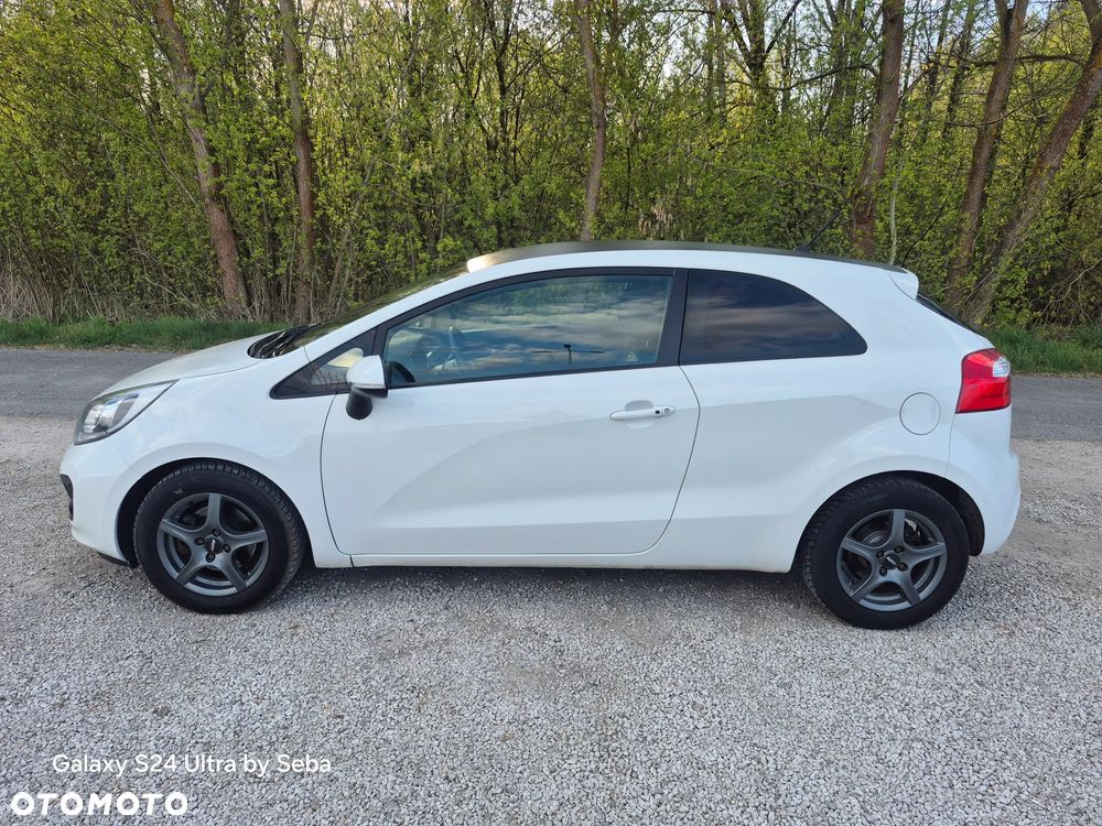 Kia Rio 1.2 Business Line - 9