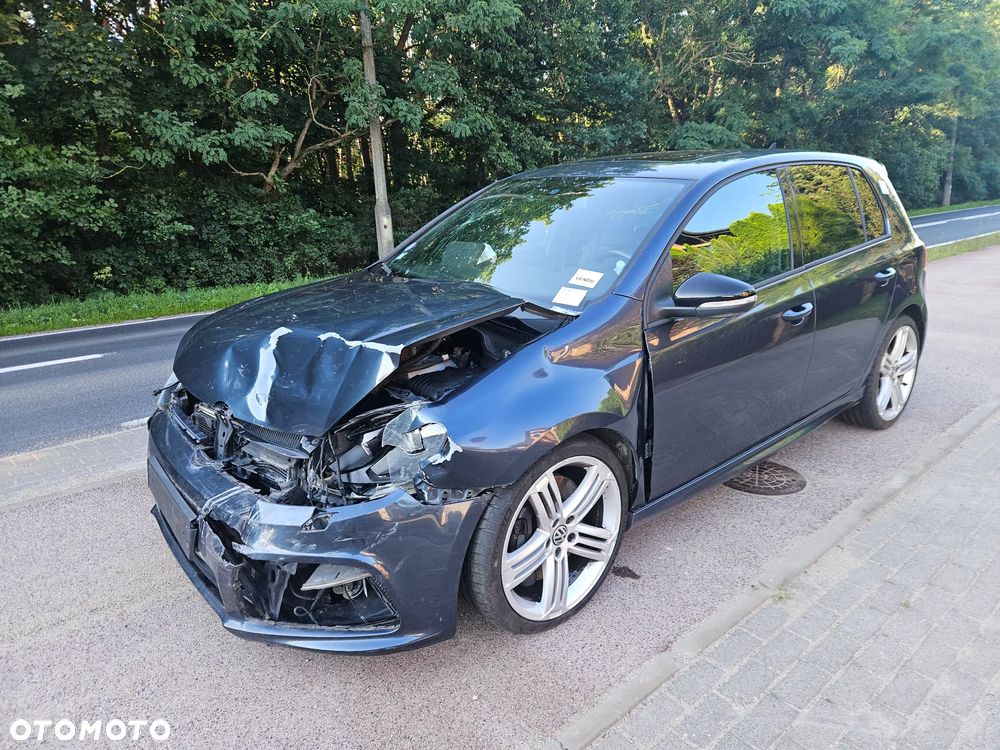 Volkswagen Golf 2.0 R DSG - 2