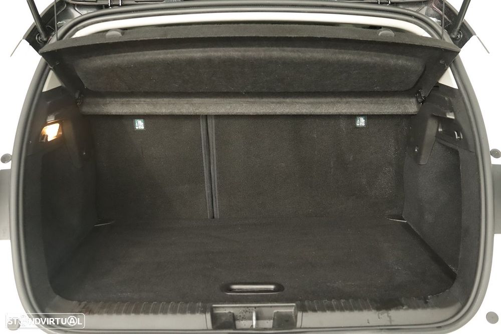 Renault Captur 1.0 TCe Techno Bi-Fuel - 26