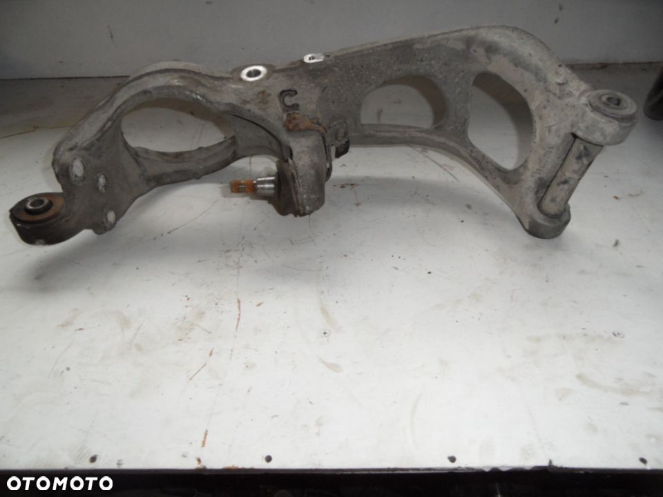 WAHACZ  LEWY PRZOD PEUGEOT 407 - 4