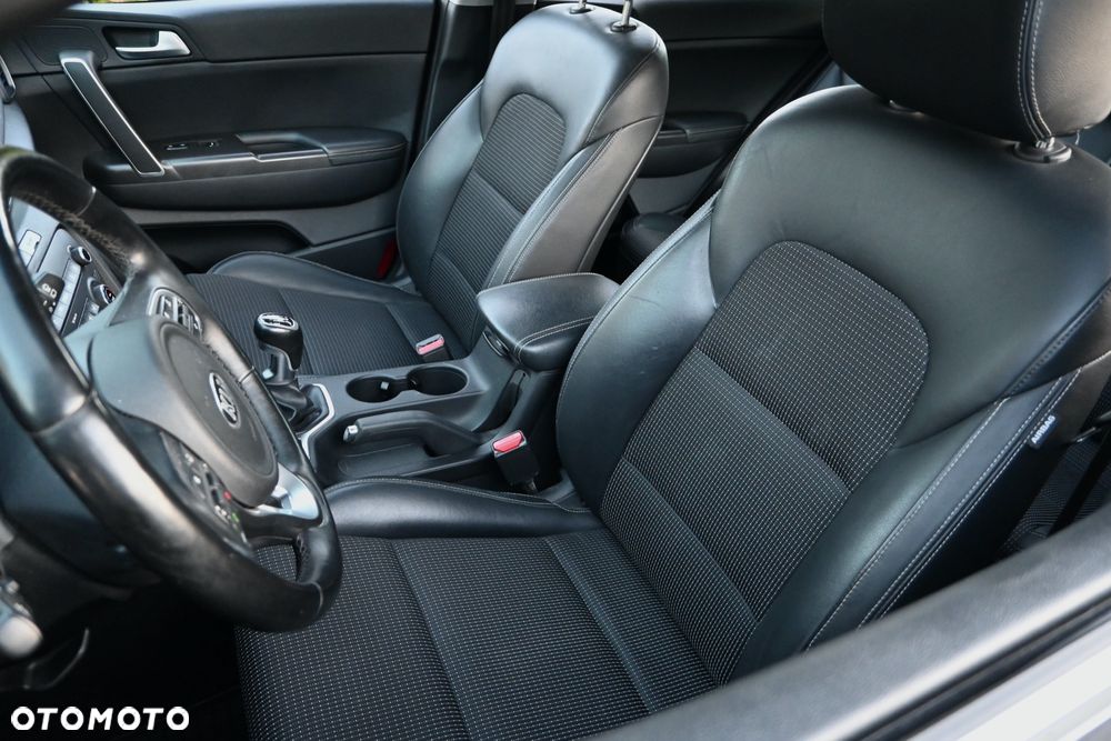 Kia Sportage 1.7 CRDI Business Line 2WD - 25