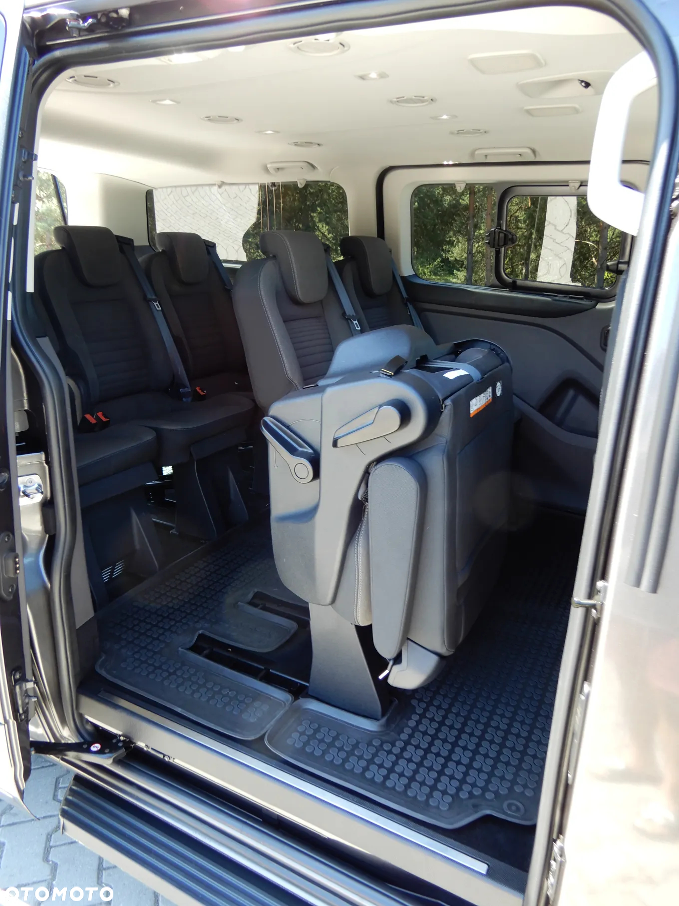 Ford Tourneo Custom 2.0 EcoBlue L2 Titanium SelectShift - 20