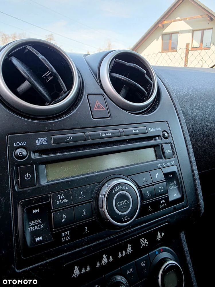 Nissan Qashqai 2.0 4 x 4 visia - 26