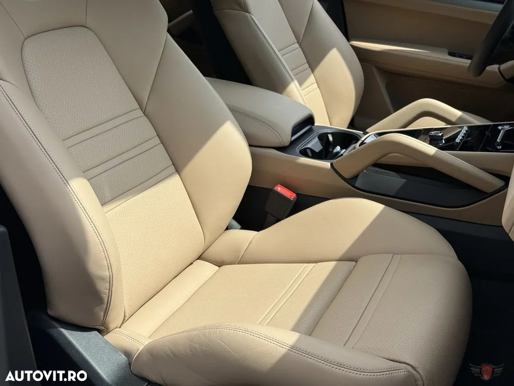 Porsche Cayenne Coupe E-Hybrid Tiptronic S - 16