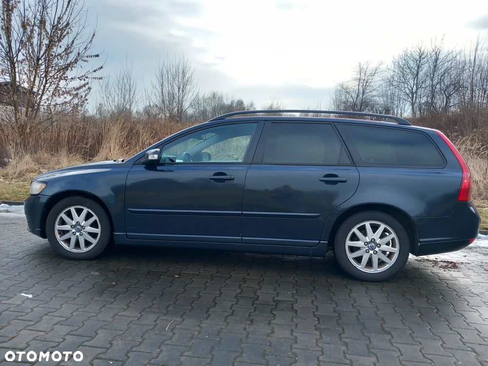 Volvo V50 1.6D DPF DRIVe - 10